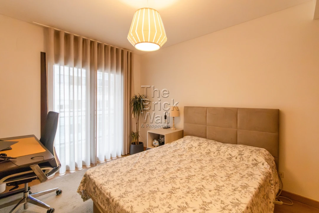 Apartamento T2 para Venda em Sacavém e Prior Velho Foto 19