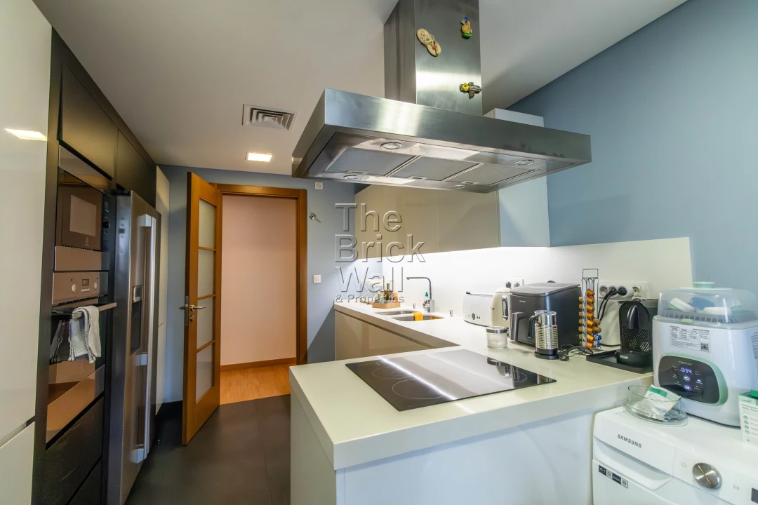 Apartamento T2 para Venda em Sacavém e Prior Velho Foto 12