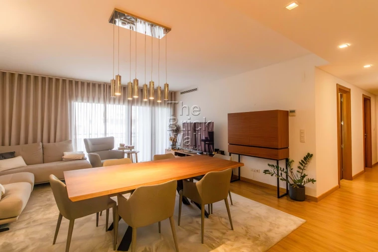 Apartamento T2 para Venda em Sacavém e Prior Velho Foto 4