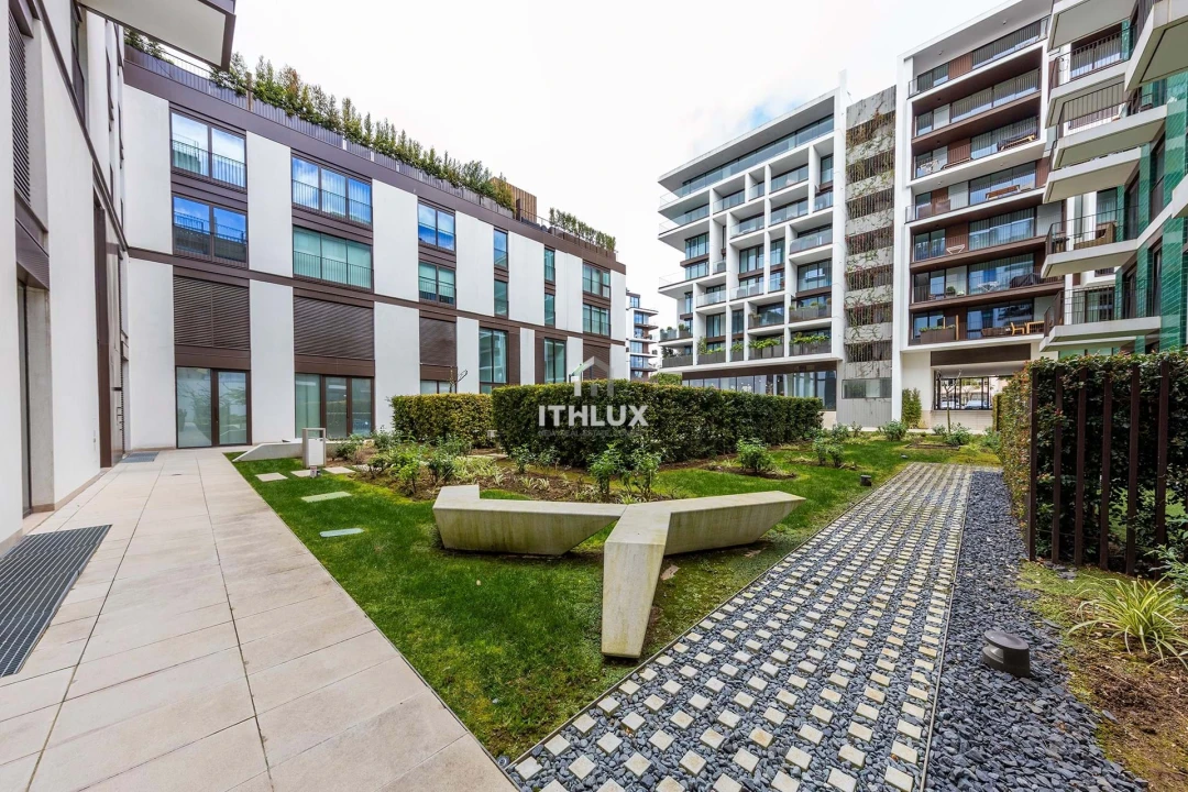 Apartamento T2 para Venda em Benfica Foto 24