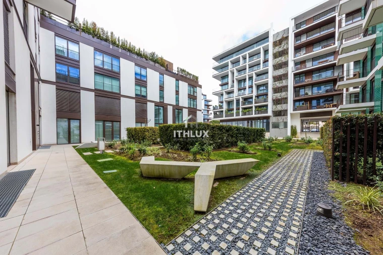 Apartamento T2 para Venda em Benfica Foto 24