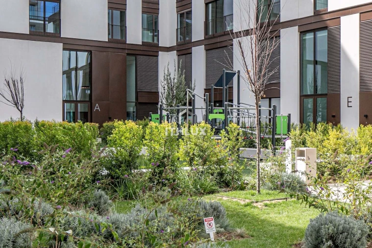 Apartamento T2 para Venda em Benfica Foto 39