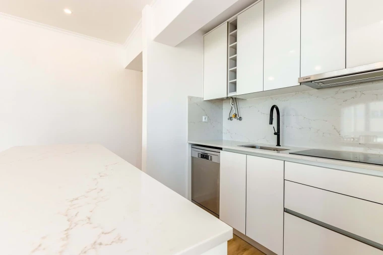 Apartamento T2 para Venda em Costa da Caparica Foto 17