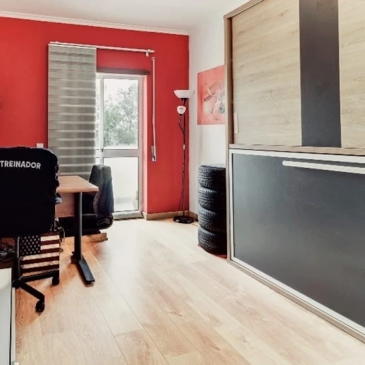 Apartamento T3 para Venda em Oeiras e São Julião da Barra, Paço de Arcos e Caxias Foto 9