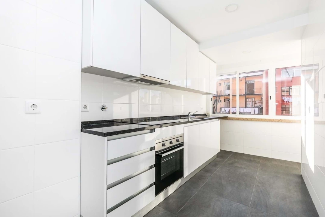 Apartamento T3 para Venda em Campo de Ourique Foto 18