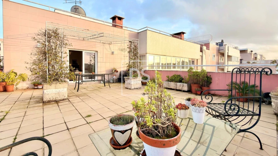 Apartamento T4 para Venda em Ferreiros e Gondizalves Foto 34