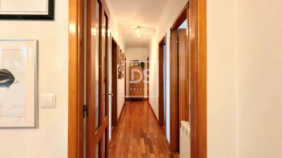 Apartamento T4 para Venda em Ferreiros e Gondizalves Foto 21