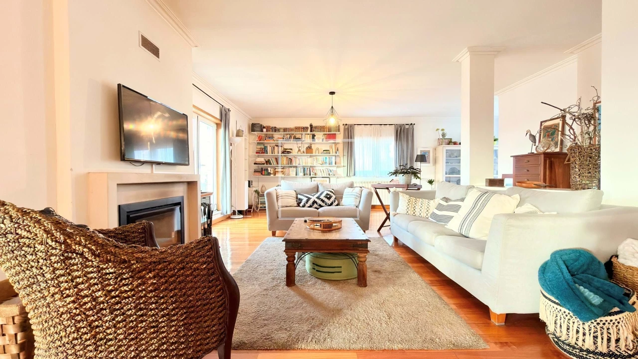 Apartamento T4 para Venda em Ferreiros e Gondizalves Foto 1