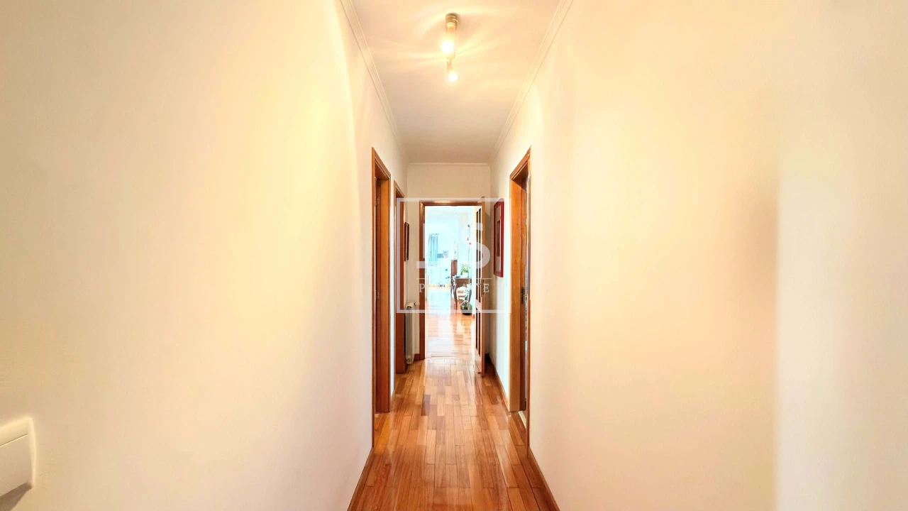 Apartamento T4 para Venda em Ferreiros e Gondizalves Foto 32