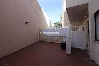 Apartamento T2 para Venda em Albufeira e Olhos de Água