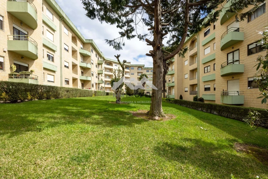 Apartamento T2 para Venda em Rio Tinto Foto 21