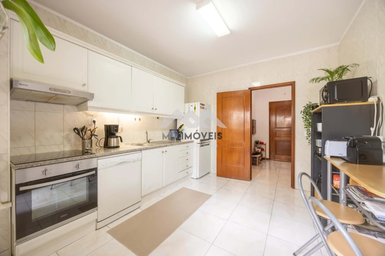 Apartamento T2 para Venda em Rio Tinto Foto 9