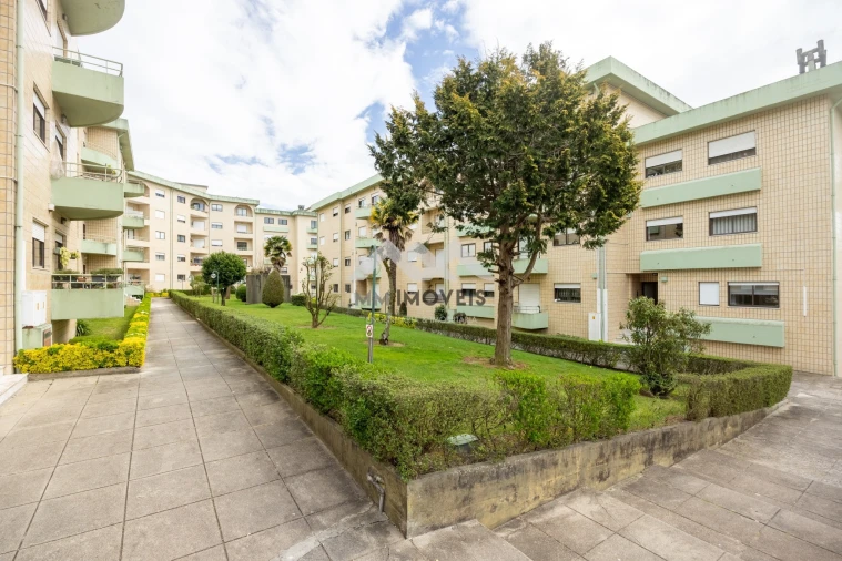Apartamento T2 para Venda em Rio Tinto Foto 22