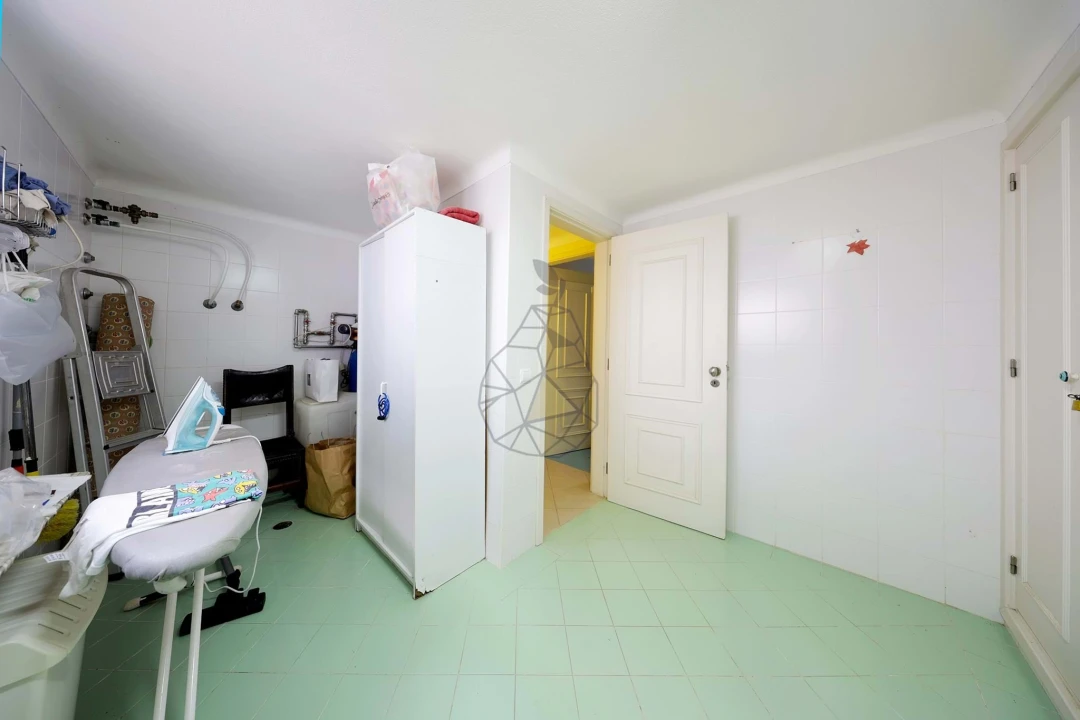 Moradia T5 para Venda em Alvor Foto 39