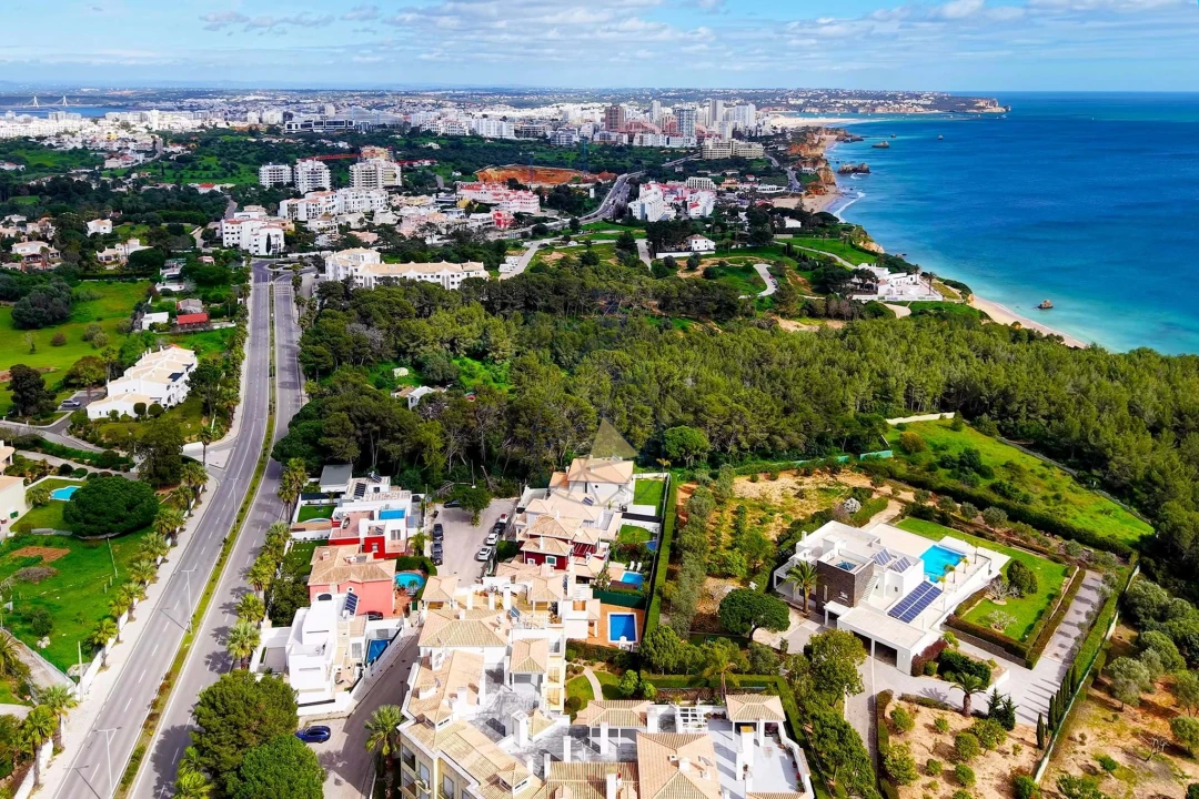 Moradia T5 para Venda em Alvor Foto 75