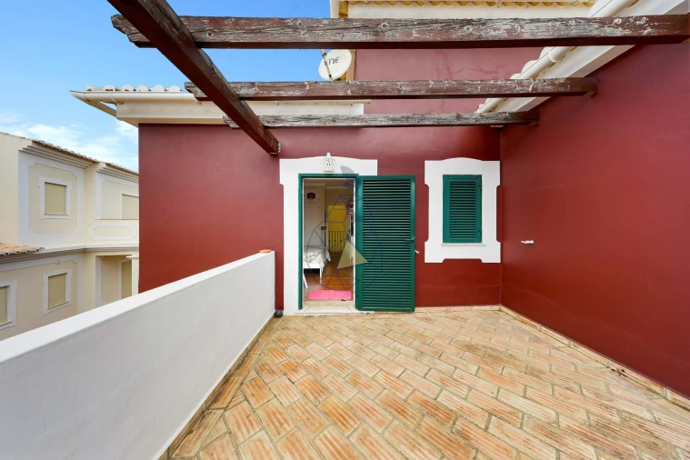 Moradia T5 para Venda em Alvor Foto 47