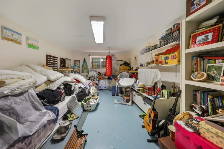 Moradia T5 para Venda em Alvor Foto 37