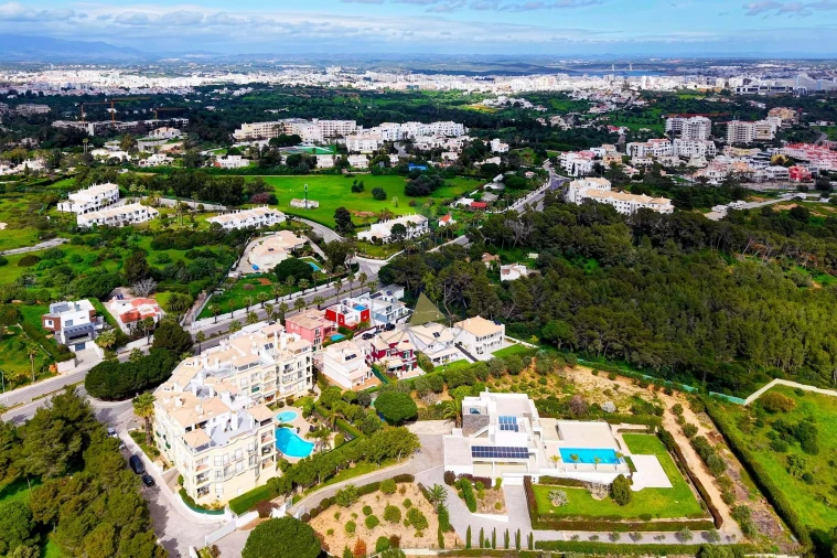 Moradia T5 para Venda em Alvor Foto 76