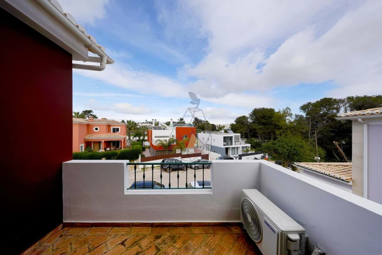 Moradia T5 para Venda em Alvor Foto 53