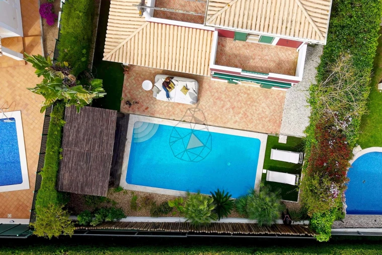 Moradia T5 para Venda em Alvor Foto 17