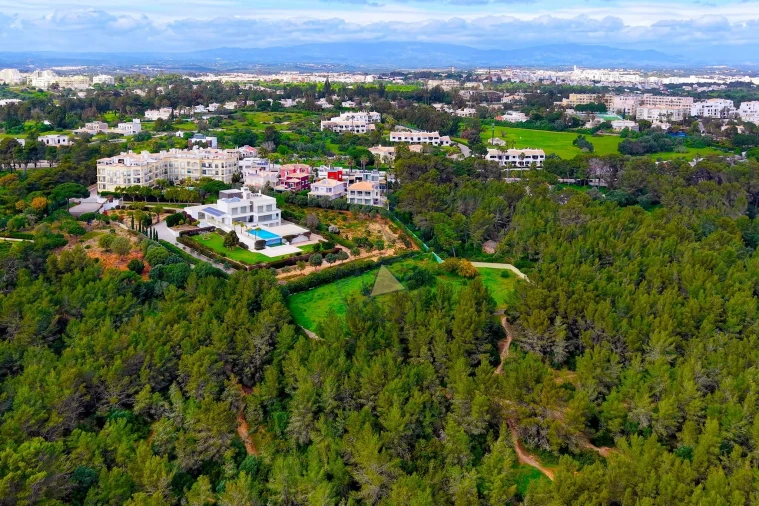 Moradia T5 para Venda em Alvor Foto 2