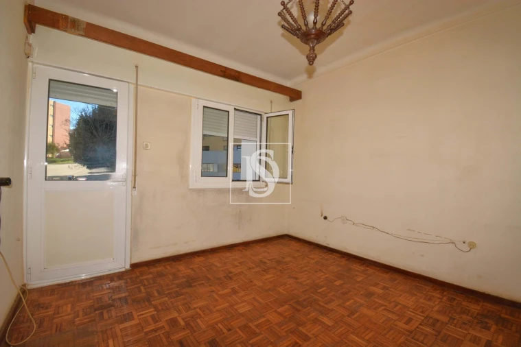 Apartamento T2 para Venda em Sé, Santa Maria e Meixedo Foto 5