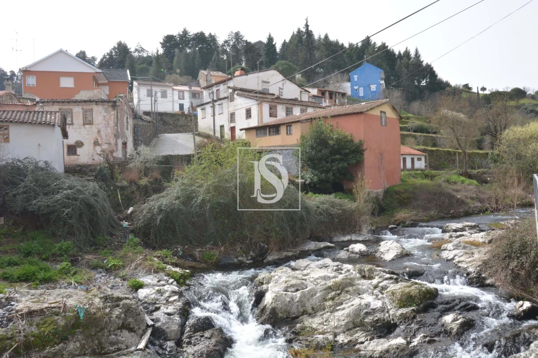 Moradia T2 para Venda em Sé, Santa Maria e Meixedo Foto 5