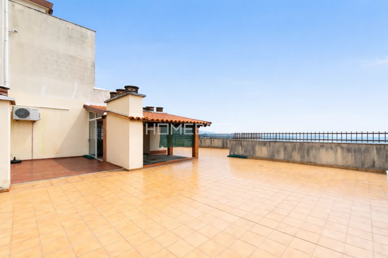 Apartamento T4 para Venda em Santo Antonio dos Olivais Foto 3