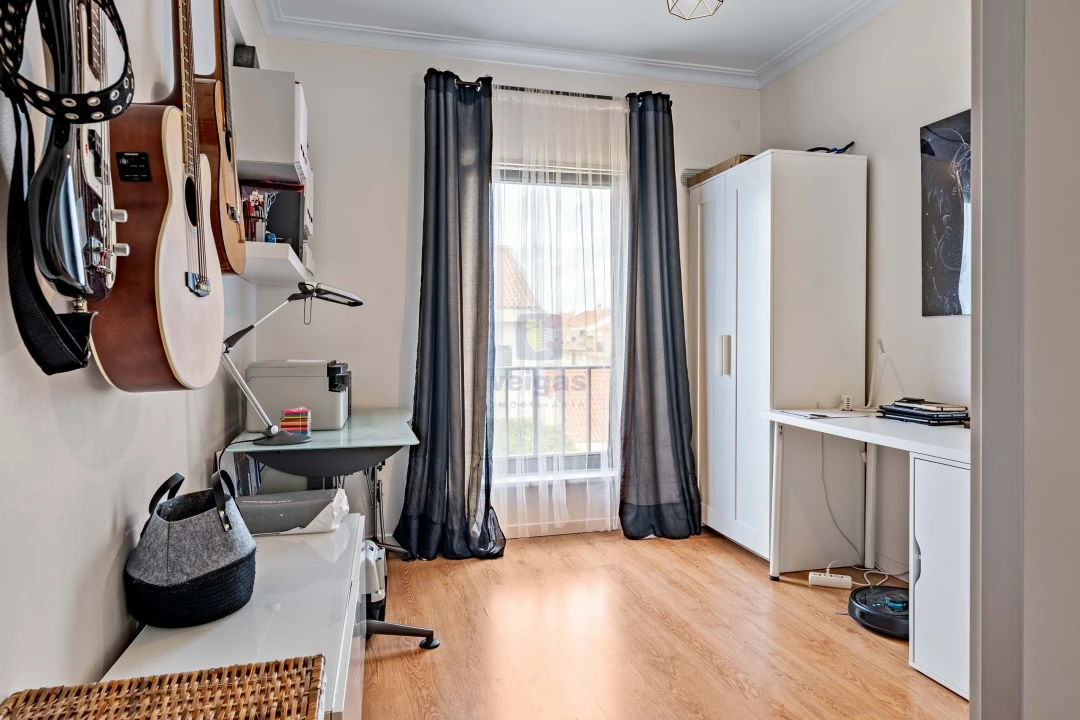 Apartamento T3 para Venda em Baixa da Banheira e Vale da Amoreira Foto 13