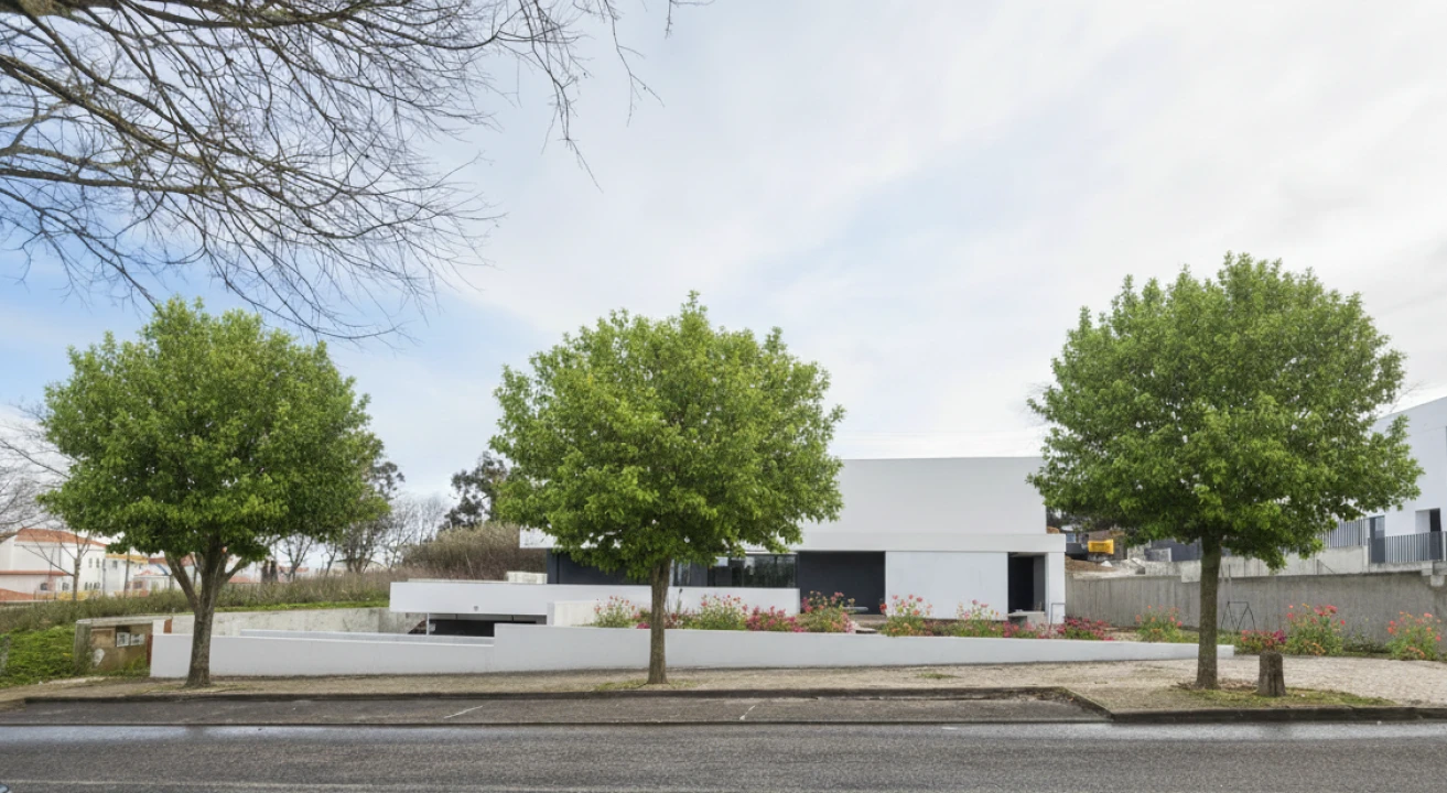 Moradia T6 para Venda em Barcarena Foto 3