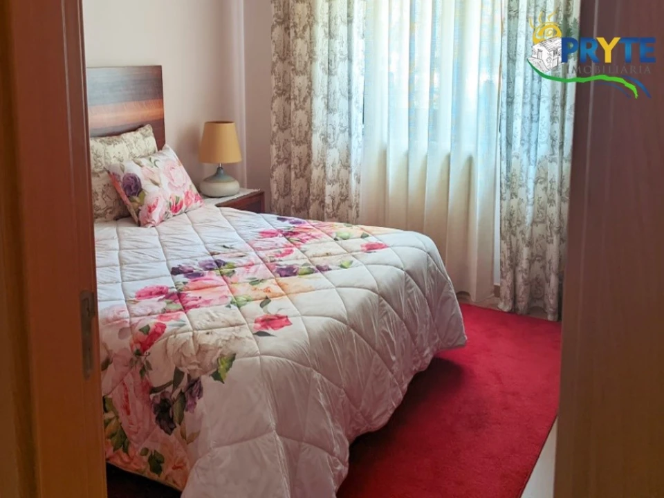 Moradia T4 para Venda em Troviscal Foto 24