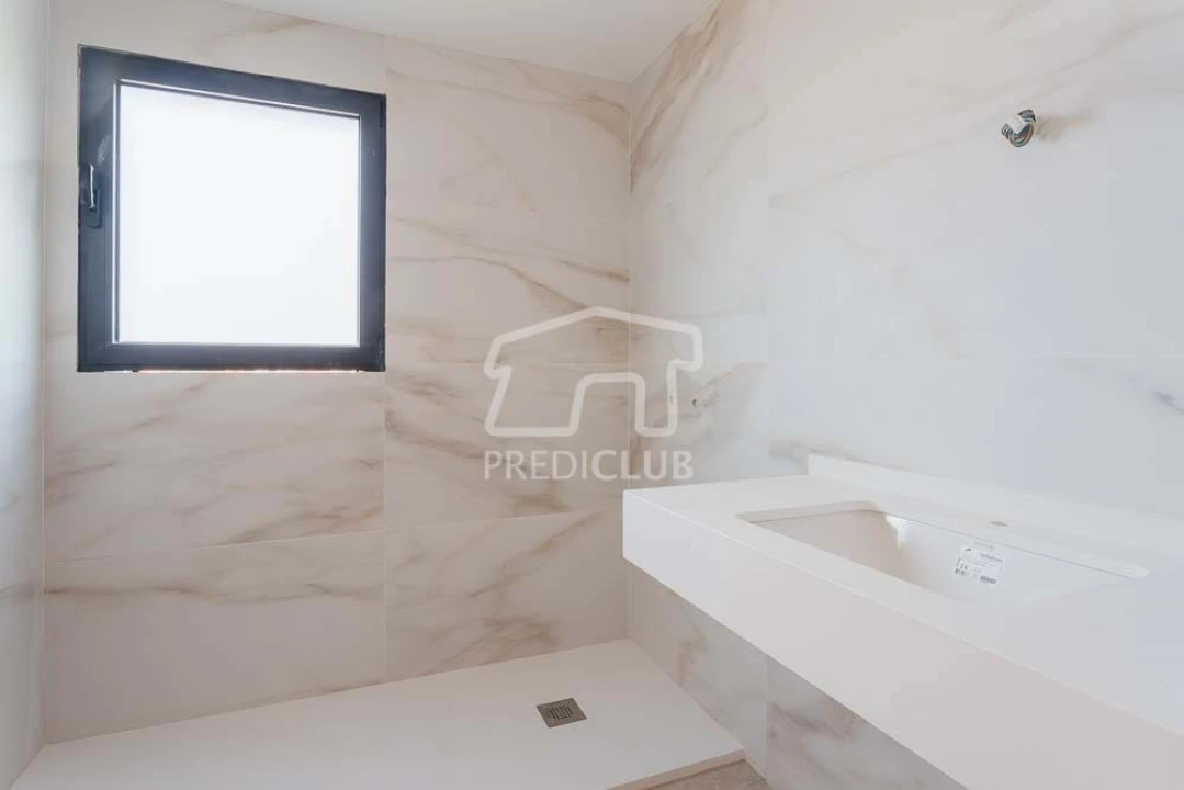 Apartamento T2 para Venda em Funchal (Santa Maria Maior) Foto 24