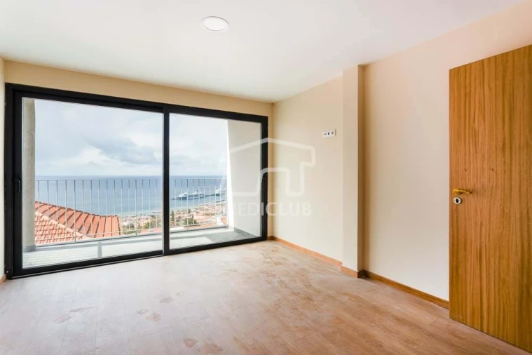 Apartamento T2 para Venda em Funchal (Santa Maria Maior) Foto 18