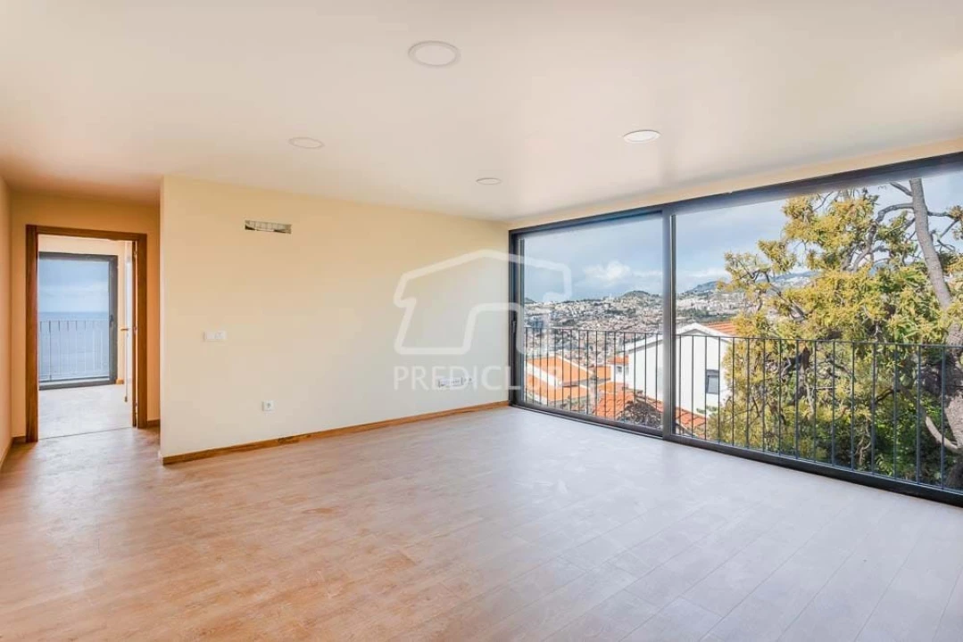 Apartamento T2 para Venda em Funchal (Santa Maria Maior) Foto 12