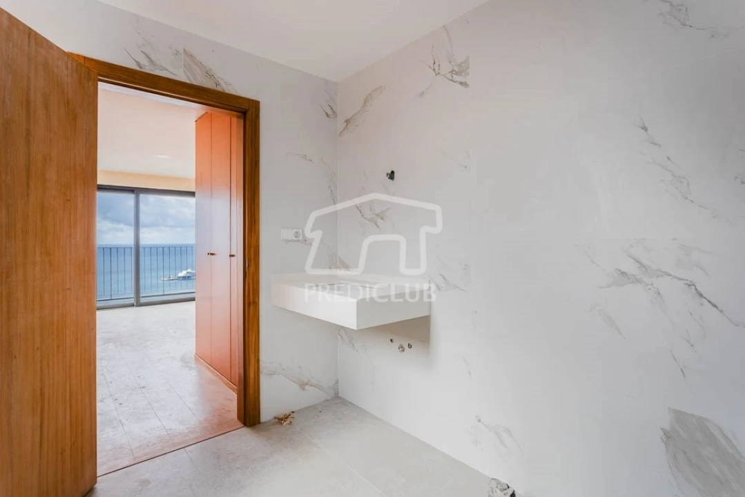 Apartamento T2 para Venda em Funchal (Santa Maria Maior) Foto 23