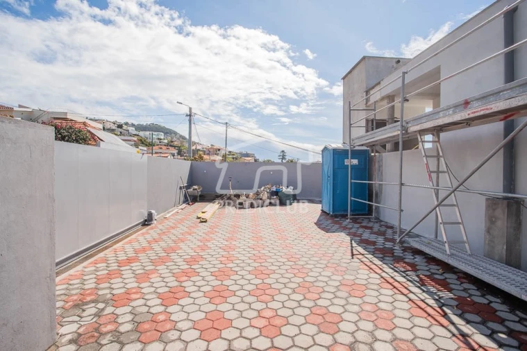 Apartamento T2 para Venda em Funchal (Santa Maria Maior) Foto 23