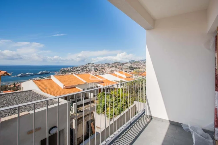 Apartamento T2 para Venda em Funchal (Santa Maria Maior) Foto 8
