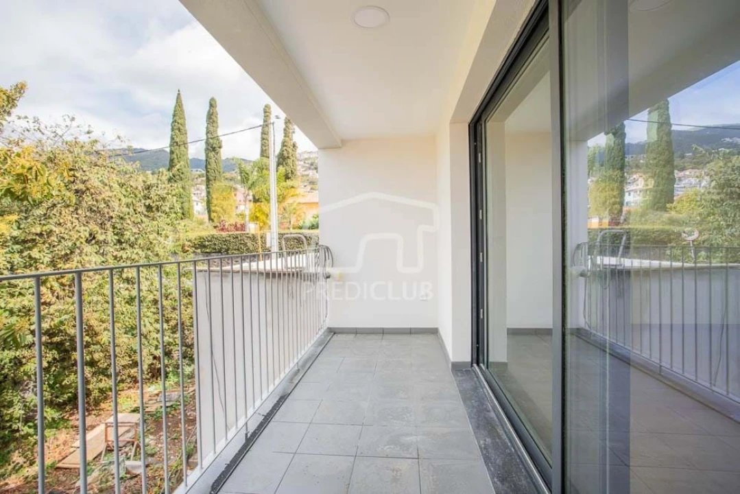 Apartamento T2 para Venda em Funchal (Santa Maria Maior) Foto 11