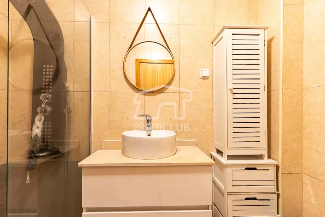 Apartamento T2 para Venda em Caniço Foto 8