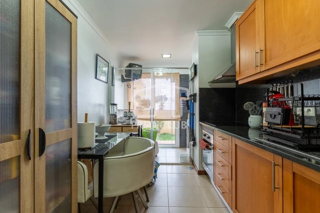 Apartamento T2 para Venda em Caniço Foto 14