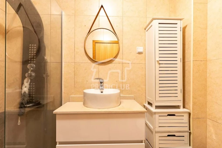 Apartamento T2 para Venda em Caniço Foto 8