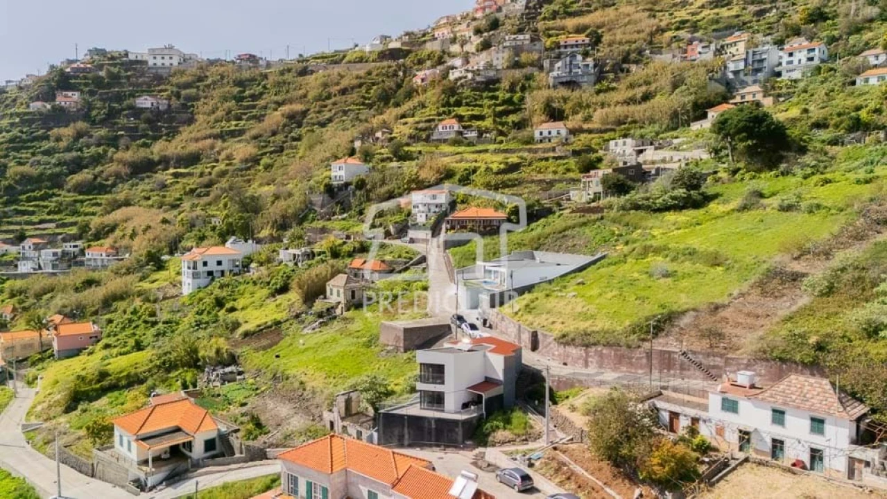 Moradia T3 para Venda em Campanario Foto 3