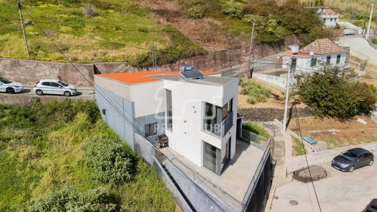 Moradia T3 para Venda em Campanario Foto 5