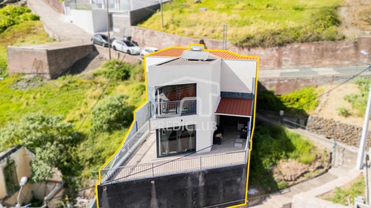 Moradia T3 para Venda em Campanario Foto 6