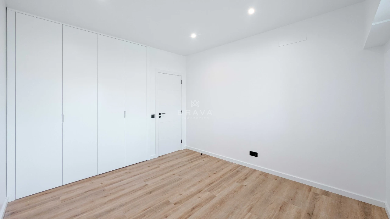 Apartamento T1 para Venda em Quarteira Foto 24