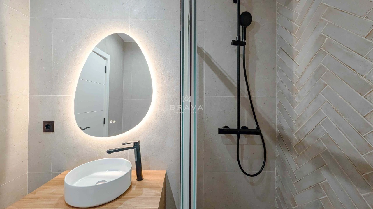 Apartamento T1 para Venda em Quarteira Foto 32