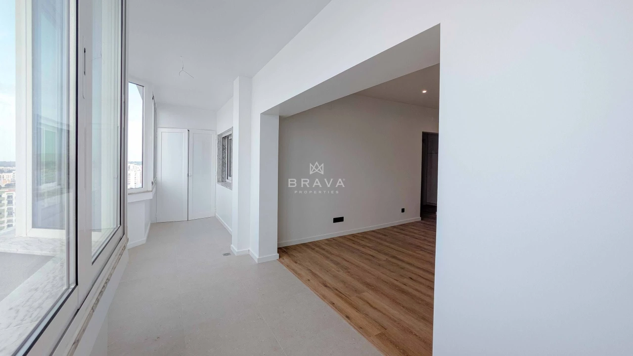 Apartamento T1 para Venda em Quarteira Foto 19