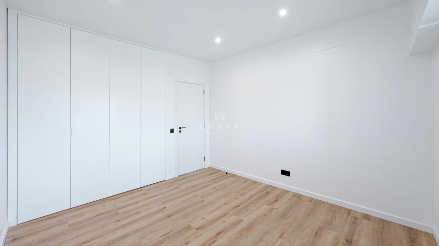 Apartamento T1 para Venda em Quarteira Foto 24