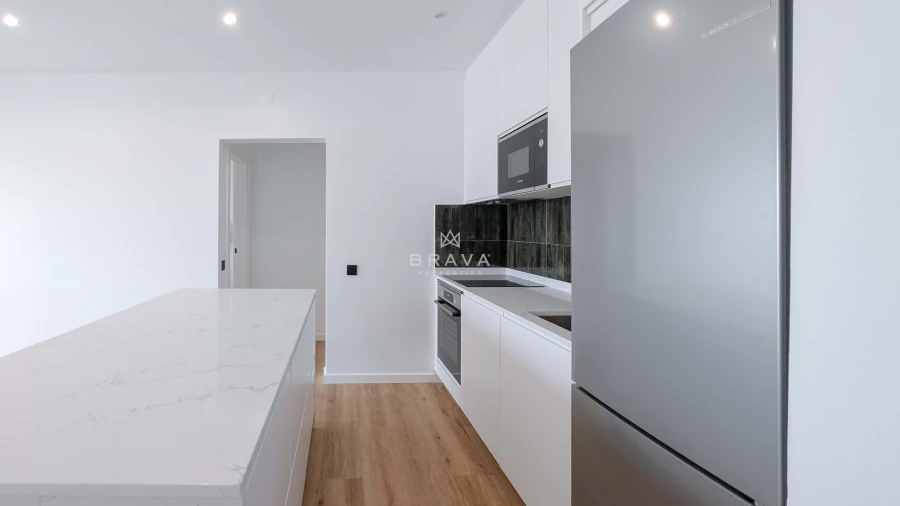 Apartamento T1 para Venda em Quarteira Foto 13