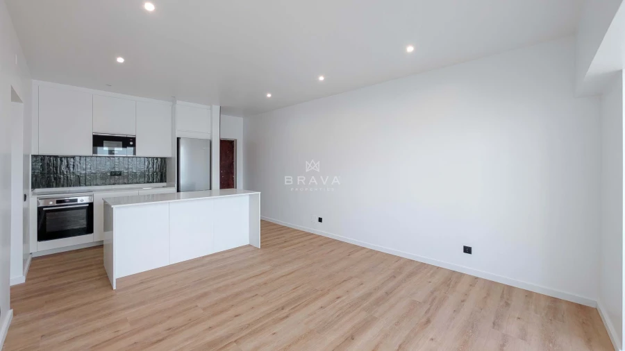 Apartamento T1 para Venda em Quarteira Foto 2